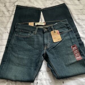 NWT Levi’s 514 Size 33x 34 Men's Slim Straight Dark Blue Jeans